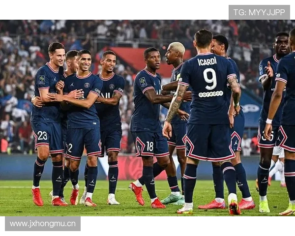 切尔西球员众多却难以形成整体,战术整合与阵容稳定性面临考验 切尔西球员众多却难以形成整体,战术整合与阵容稳定性面临考验