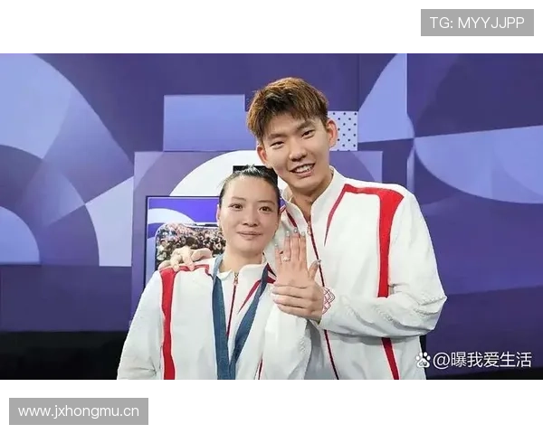 黄雅琼训练间喝水都像是在配戏，这日子真不是一般人能过的！